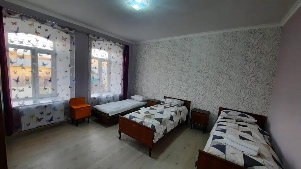 Old Arch Hotel Gyumri Habitación foto