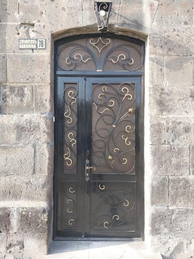 Old Arch Hotel Gyumri Exterior foto